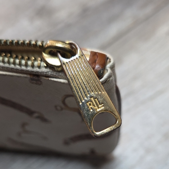 Ralph Lauren | 2014 Caldwell Belting, Equestrian Inspired Print Wristlet - Picture 3 of 11